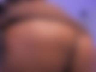 Live cam show with Madison - Plug on Dare Cams
