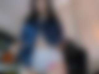 Live cam show with Anya_Volkov - Oil on makecum.org