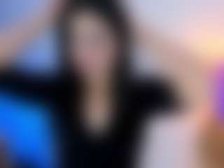 Live cam show with Anya_Volkov - Oil on StripNow