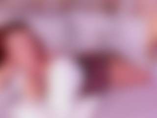 Live cam show with Janna - White MILF on CamwithHer | colombia