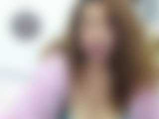 Live cam show with Julia - Bikini on Streamer API
