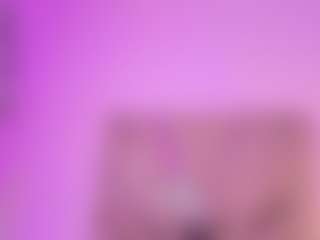 Live cam show with Mia Eatson - Cute on Camsoda