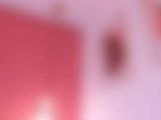 Live cam show with Mia Eatson - Curvy Small Tits on Camsoda