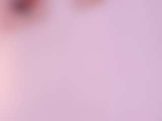 Live cam show with Mia Eatson - Small Ass on Camsoda