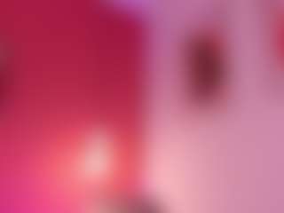 Live cam show with Mia Eatson - Cute on CamClone