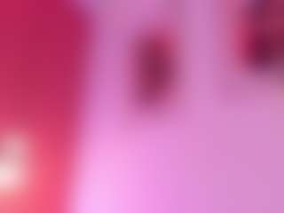 Live cam show with Mia Eatson - Flashing on sexylive.show