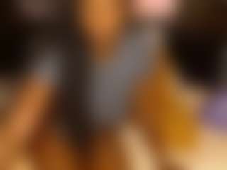 Live-Cam-Show mit Alivia Blaze - Butt Plug auf Camsoda