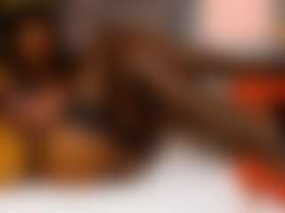 Live cam show with Alivia Blaze - Striptease MILF on sexylive.show