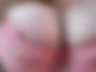 Incredibleboobs's Live Sex Cam Show
