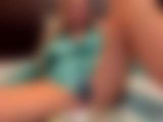 Ultra Chick's Live Sex Cam Show