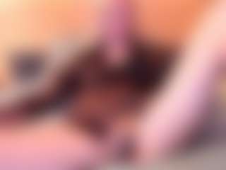 Live cam show with Ultra Chick - Petite on dasdasdadada.com