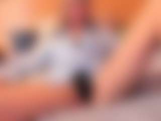 Ultra Chick's Live Sex Cam Show