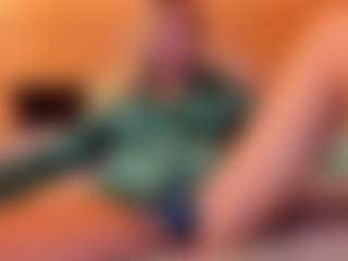 Ultra Chick's Live Sex Cam Show