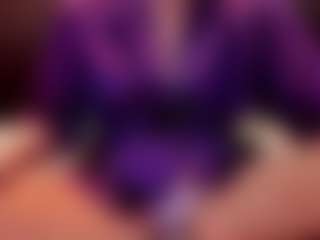 Ultra Chick's Live Sex Cam Show
