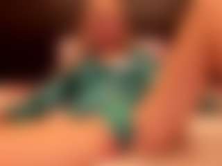 Ultra Chick's Live Sex Cam Show