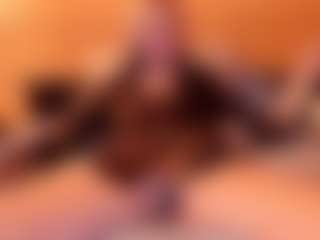 Ultra Chick's Live Sex Cam Show