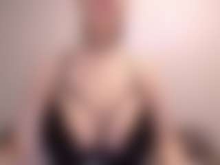 Helen Moore's Live Sex Cam Show