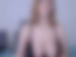 Show Live Sex Cam Helen Moore