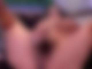 Live cam show with Maria - Brown Eyes MILF on SinfulBabes