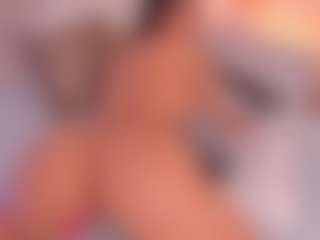 Live cam show with Valery Santorini - Latina on Hubzter Live | colombia