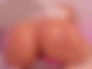 Valery Santorini's Live Sex Cam Show