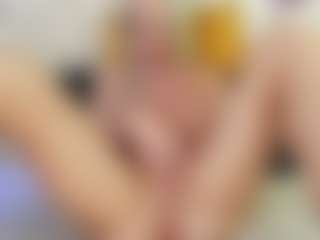 Live cam show with trophymilf - Cougar on testsause.com