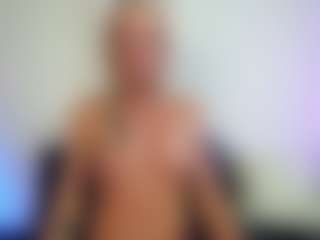 Live cam show with trophymilf - Cougar on Cam Slut