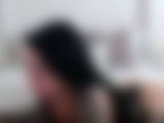 Iamjuliabond's Live Sex Cam Show