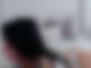 Iamjuliabond's Live Sex Cam Show