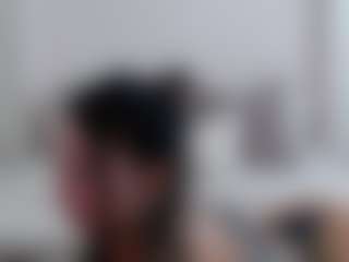Iamjuliabond's Live Sex Cam Show