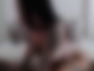 Iamjuliabond's Live Sex Cam Show