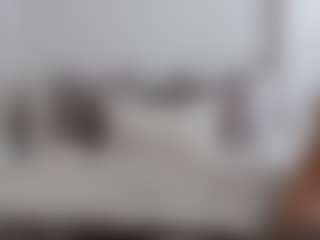 Iamjuliabond's Live Sex Cam Show