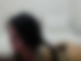 Iamjuliabond's Live Sex Cam Show