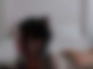 Iamjuliabond's Live Sex Cam Show