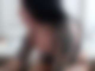 Iamjuliabond's Live Sex Cam Show