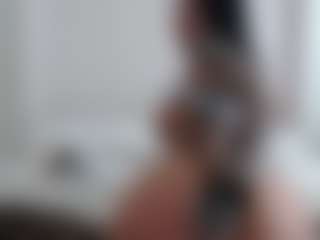 Iamjuliabond's Live Sex Cam Show