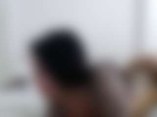 Iamjuliabond's Live Sex Cam Show