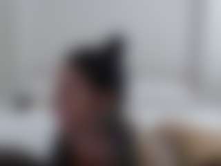Iamjuliabond's Live Sex Cam Show