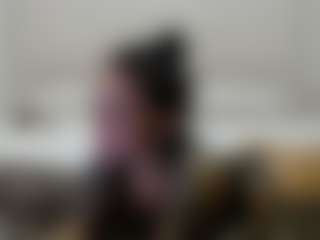 Iamjuliabond's Live Sex Cam Show