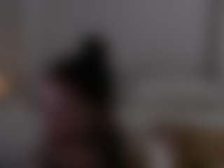 Iamjuliabond's Live Sex Cam Show