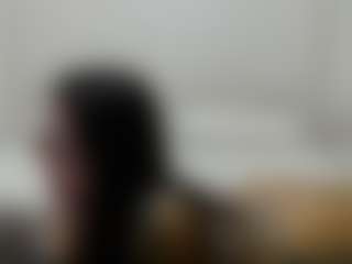 Iamjuliabond's Live Sex Cam Show
