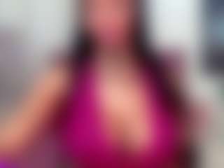 Live cam show with ginnabolton - Interactivetoy on Camsoda