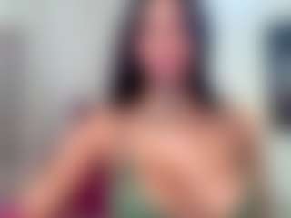 Live cam show with ginnabolton - Interactivetoy on Camsoda