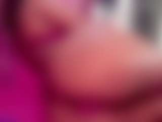 Live cam show with ginnabolton - Tight on Soda Cam