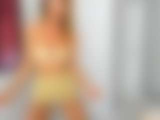 Live cam show with LuvC - Moan on Camsoda