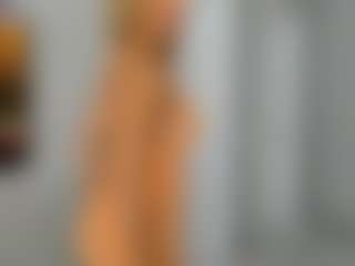 Live cam show with LuvC - Moan on StripNow