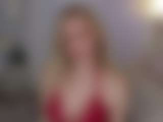 Live cam show with Brie Hunter - Solo on Camming Site