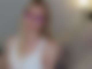 Brie Hunter's Live Sex Cam Show