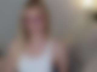 Brie Hunter's Live Sex Cam Show