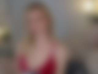 Live cam show with Brie Hunter - Wet on CamClone